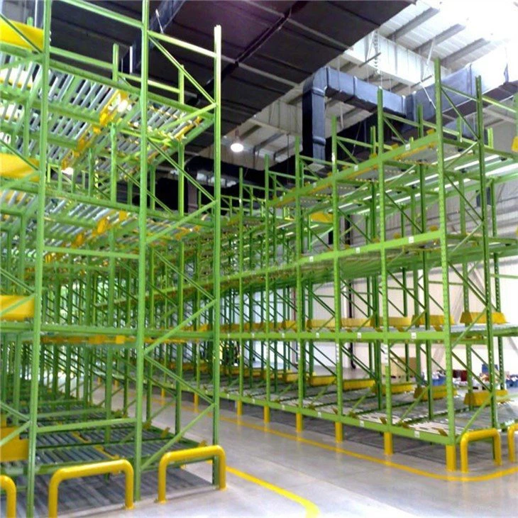 Heavy duty metal gravity pallet flow rack system (2)
